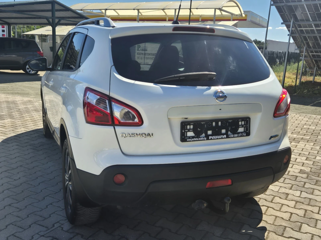 Nissan Qashqai 1.6 диз 131к.с. - автомобили, коли, обяви за нови и употребявани 8