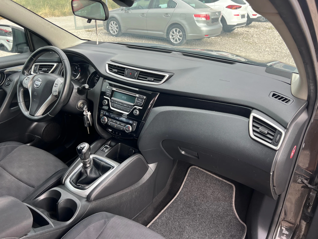 Nissan Qashqai 1.5 DCI - автомобили, коли, обяви за нови и употребявани 12