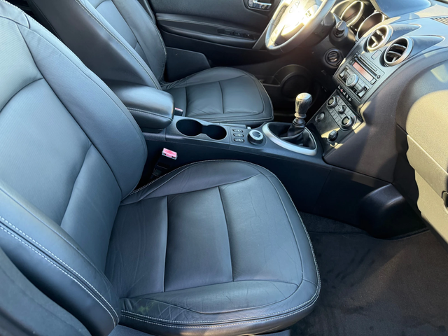 Nissan Qashqai 2.0 D 4Х4  6+ 1 места - автомобили, коли, обяви за нови и употребявани 13