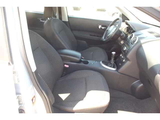 Nissan Qashqai 2.0 DCI - автомобили, коли, обяви за нови и употребявани 10