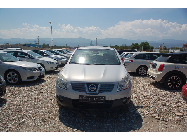 Nissan Qashqai 2.0 DCI - автомобили, коли, обяви за нови и употребявани 1