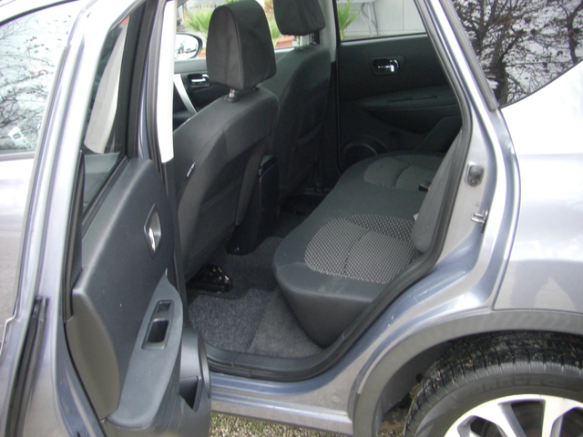 Nissan Qashqai 1.5dci NAVI KAMERA PANORAMA 6ck. - автомобили, коли, обяви за нови и употребявани 12