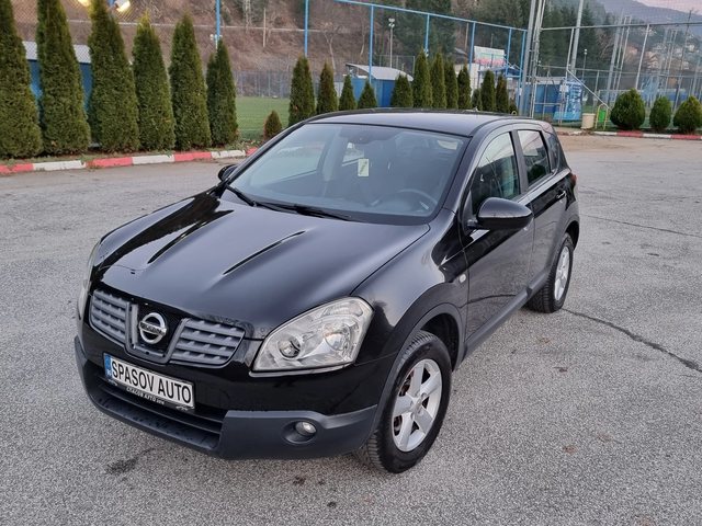 Nissan Qashqai 1.6 Климатроник/Бензин - автомобили, коли, обяви за нови и употребявани 1