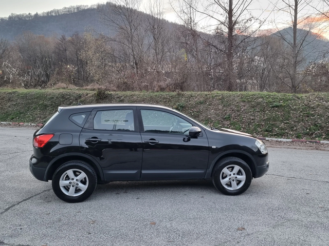 Nissan Qashqai 1.6 Климатроник/Бензин - автомобили, коли, обяви за нови и употребявани 7