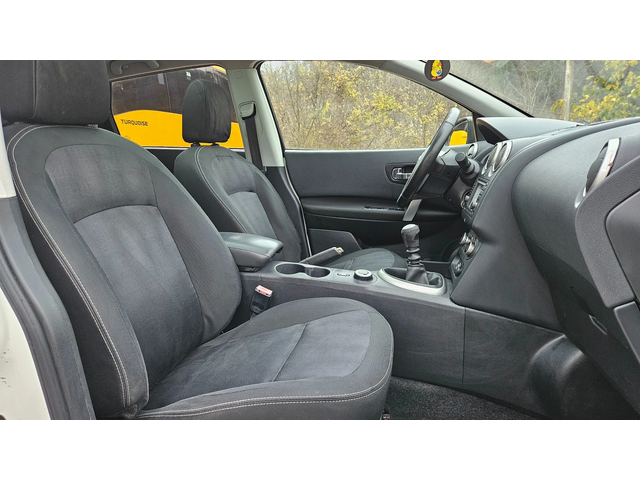 Nissan Qashqai 1.6 Dci 4x4/Panorama/Navig/Klimatron/Top sustoqnie - автомобили, коли, обяви за нови и употребявани 11