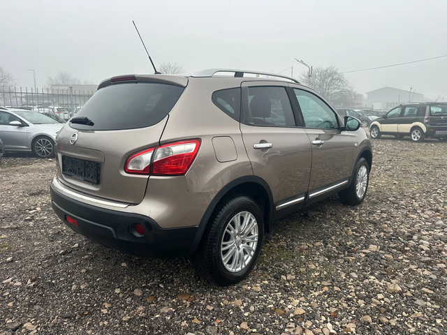 Nissan Qashqai 2.0I AUTOMAT NAVI PANO - автомобили, коли, обяви за нови и употребявани 4