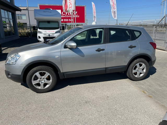 Nissan Qashqai 1.6 i 114k.c - автомобили, коли, обяви за нови и употребявани 2