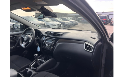 Nissan Qashqai 1.3i EURO 6 - автомобили, коли, обяви за нови и употребявани 9