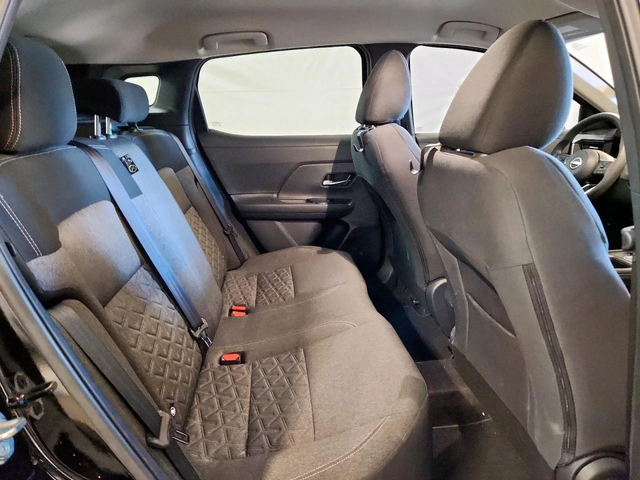 Nissan Qashqai KICKS SV* BLIND SPOT* DISTRONIC* PEDESTRIAN WARN* - автомобили, коли, обяви за нови и употребявани 10