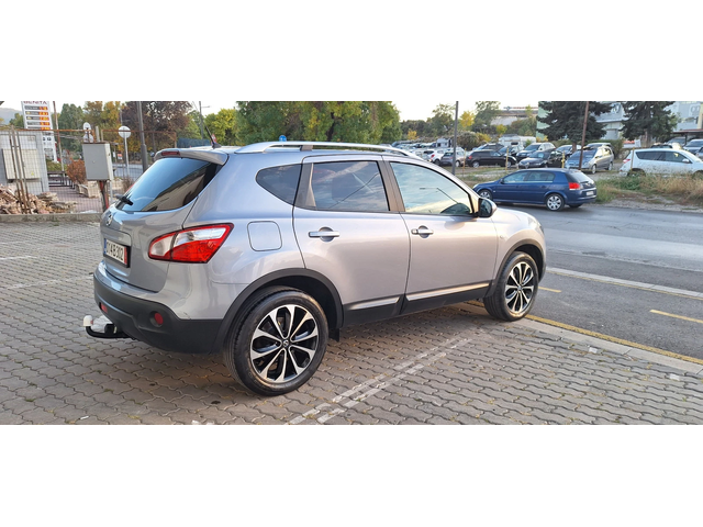 Nissan Qashqai 2.0 Automat Panorama 4x4 Navi Kamera - автомобили, коли, обяви за нови и употребявани 6