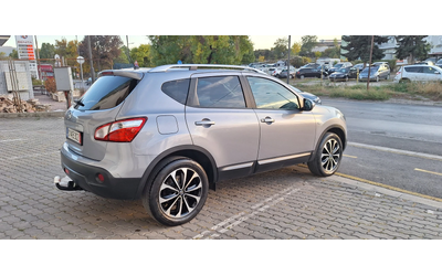 Nissan Qashqai 2.0 Automat Panorama 4x4 Navi Kamera - автомобили, коли, обяви за нови и употребявани 7