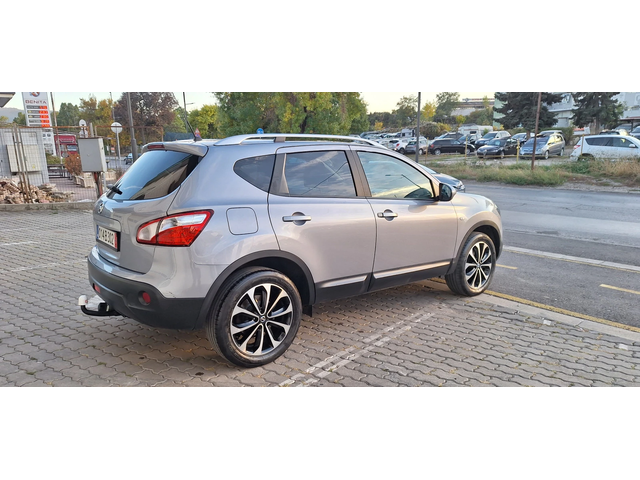 Nissan Qashqai 2.0 Automat Panorama 4x4 Navi Kamera - автомобили, коли, обяви за нови и употребявани 7
