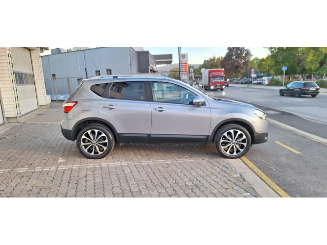 Nissan Qashqai 2.0 Automat Panorama 4x4 Navi Kamera - автомобили, коли, обяви за нови и употребявани 8