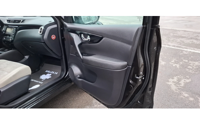 Nissan Qashqai 1.6dci 4x4 Full Panorama Tecna - автомобили, коли, обяви за нови и употребявани 10