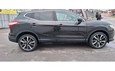 Nissan Qashqai 1.6dci 4x4 Full Panorama Tecna - автомобили, коли, обяви за нови и употребявани 7