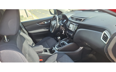 Nissan Qashqai 1.6 dci 4x4 Euro 5b Navi Led Kamera - автомобили, коли, обяви за нови и употребявани 14