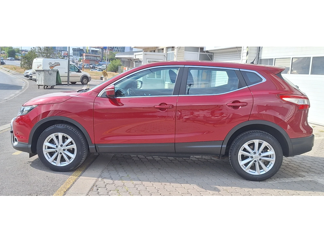 Nissan Qashqai 1.6 dci 4x4 Euro 5b Navi Led Kamera - автомобили, коли, обяви за нови и употребявани 3