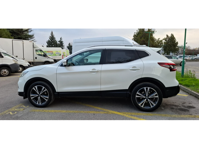 Nissan Qashqai 1.3 Facelift 360  Camera Бяла Перла - автомобили, коли, обяви за нови и употребявани 4