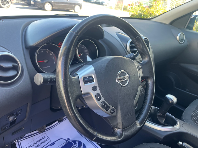 Nissan Qashqai 1.6i - автомобили, коли, обяви за нови и употребявани 8