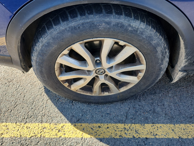 Nissan Qashqai 2L 4cyl AWD - автомобили, коли, обяви за нови и употребявани 5