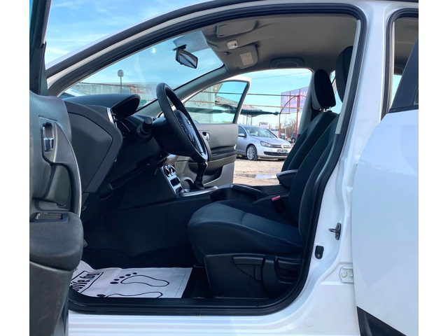Nissan Qashqai 1.6i 117HP FACE LIFT - автомобили, коли, обяви за нови и употребявани 8