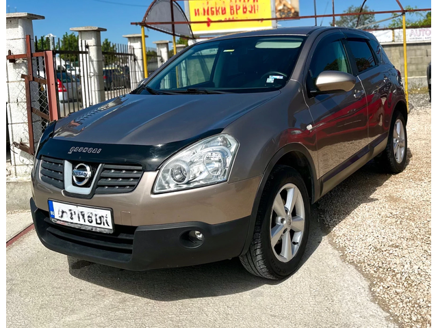 Nissan Qashqai 2.0i 141HP AUTOMATIC 4WD - автомобили, коли, обяви за нови и употребявани 0
