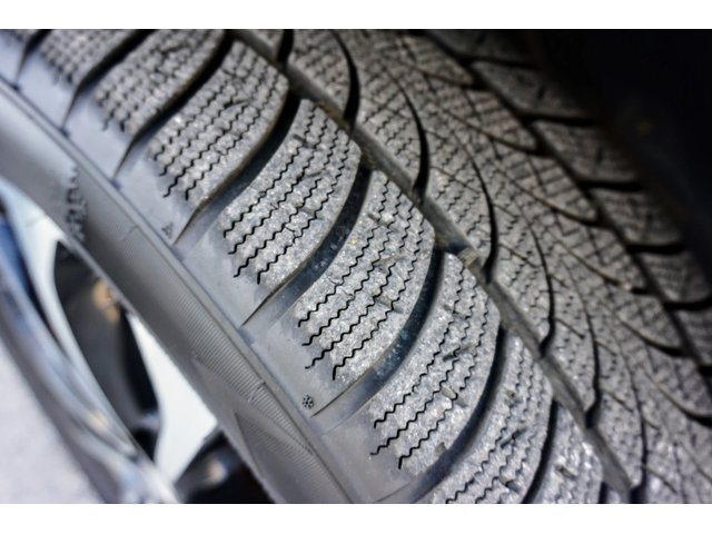 Nissan Qashqai + 2 2.0i 16V N-Tec - автомобили, коли, обяви за нови и употребявани 14