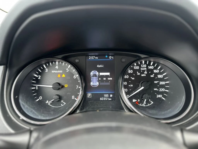 Nissan Qashqai * АвтоКредит * (ЦЕНА ДО БГ) - автомобили, коли, обяви за нови и употребявани 10