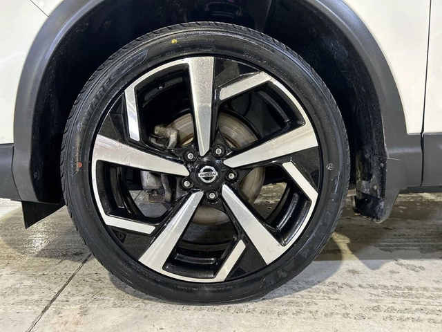 Nissan Qashqai SL AWD* АвтоКредит* (Цена до БГ) - автомобили, коли, обяви за нови и употребявани 6