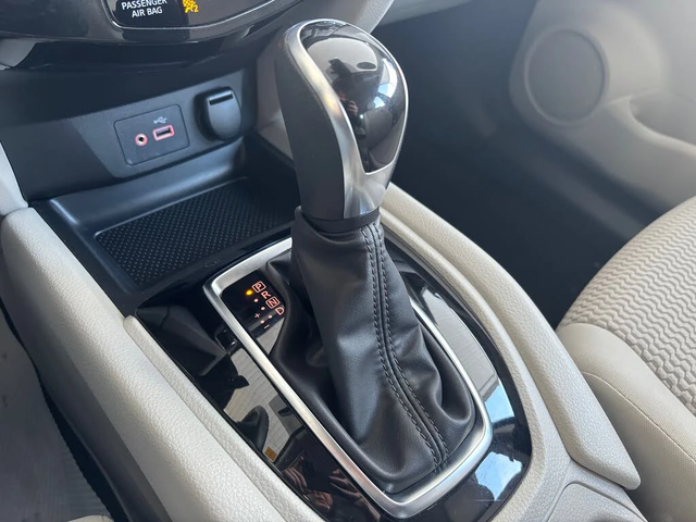 Nissan Qashqai S AWD* АвтоКреди* (ЦЕНА ДО БГ) - автомобили, коли, обяви за нови и употребявани 10