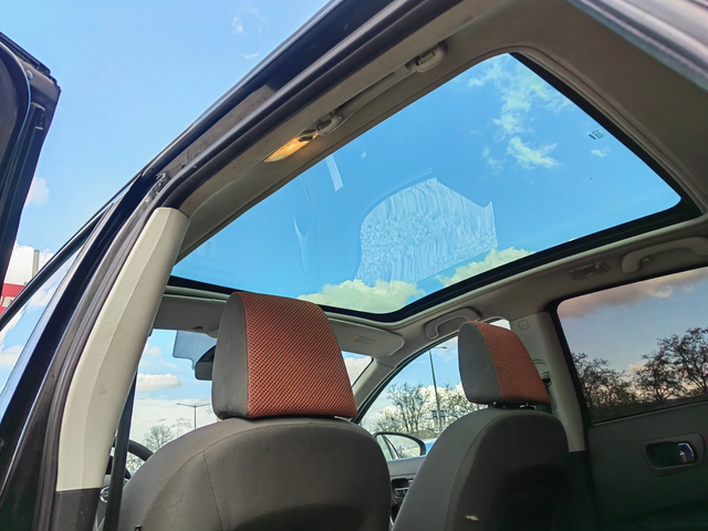 Nissan Qashqai 2.0dci * N-tec* Panorama* UNIKAT* - автомобили, коли, обяви за нови и употребявани 8