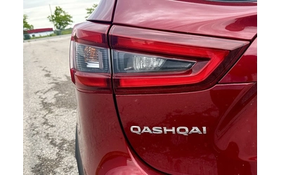 Nissan Qashqai SV* ПОДГРЕВ* КАМЕРА* М.ТОЧКА* KEYLESS* - автомобили, коли, обяви за нови и употребявани 6