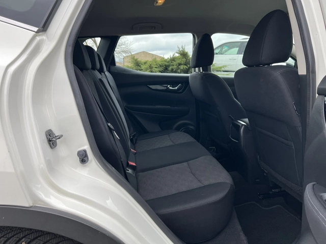 Nissan Qashqai 1.2 DiGT - автомобили, коли, обяви за нови и употребявани 12