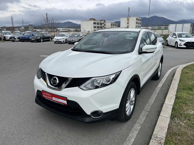 Nissan Qashqai 1.2 DiGT - автомобили, коли, обяви за нови и употребявани 6