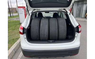 Nissan Qashqai 1.2 DiGT - автомобили, коли, обяви за нови и употребявани 8