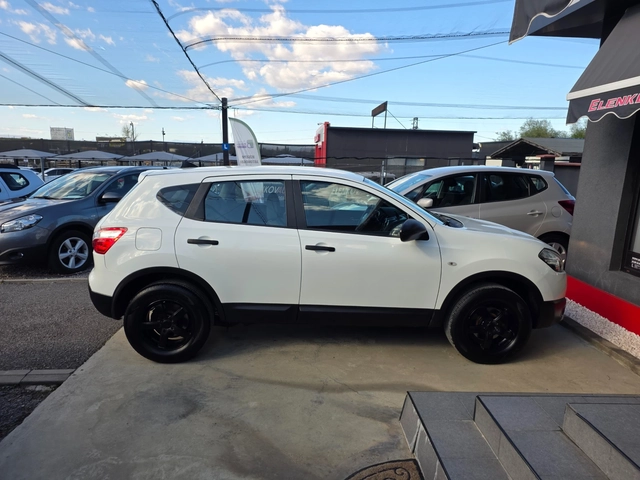 Nissan Qashqai 1.6i-117к.с EURO 5-КЛИМАТИК- ШВЕЙЦАРИЯ - автомобили, коли, обяви за нови и употребявани 4