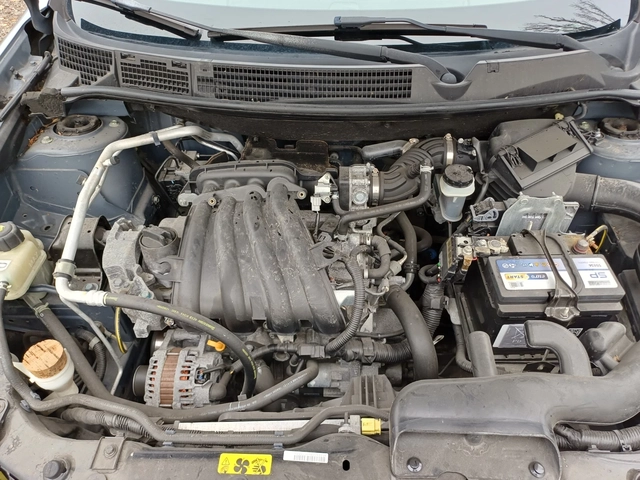 Nissan Qashqai 1.6 i 16v - автомобили, коли, обяви за нови и употребявани 15