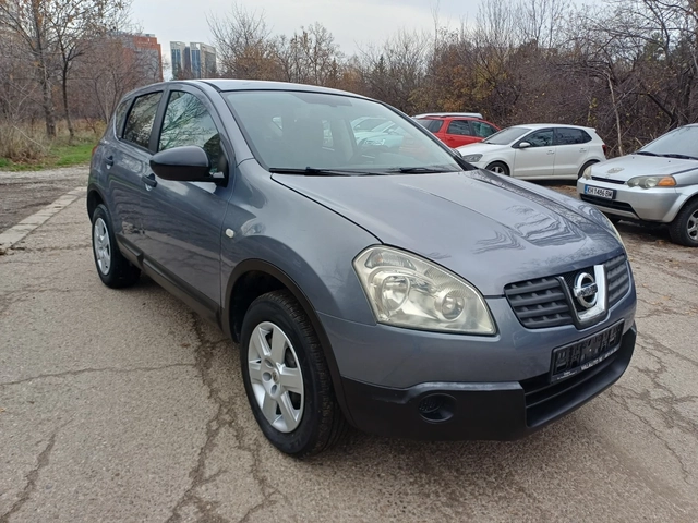 Nissan Qashqai 1.6 i 16v - автомобили, коли, обяви за нови и употребявани 2