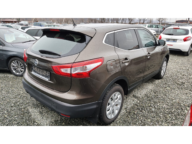 Nissan Qashqai DCI - автомобили, коли, обяви за нови и употребявани 3