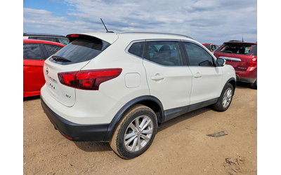 nissan-rogue-2-0l-4-front-wheel-drive - 2