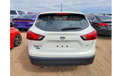 nissan-rogue-2-0l-4-front-wheel-drive - 5