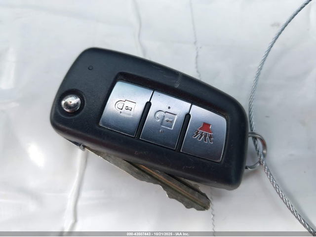 Nissan Rogue 2.5L I-4 DOHC, VVT, 170HP Front Wheel Drive - автомобили, коли, обяви за нови и употребявани 10