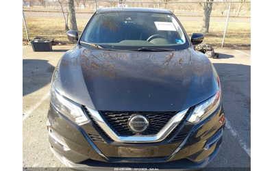 Nissan Rogue SPORT 4X4 - автомобили, коли, обяви за нови и употребявани 10