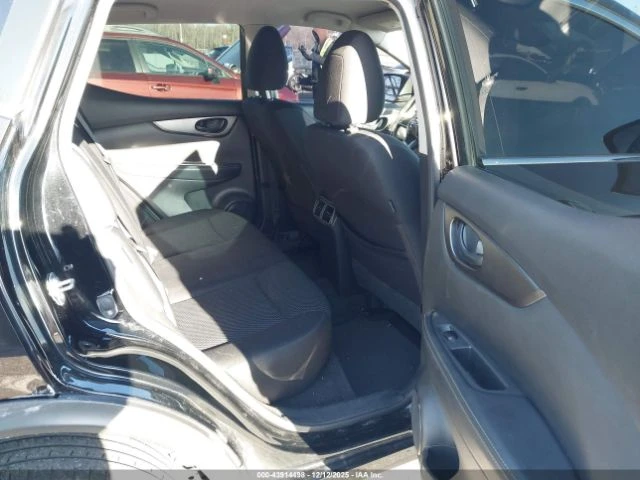 Nissan Rogue SPORT 4X4 - автомобили, коли, обяви за нови и употребявани 7