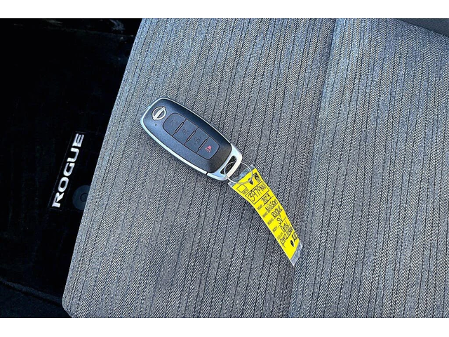 Nissan Rogue SV Moonroof AWD АвтоКредит  (ЦЕНА ДО БГ) - автомобили, коли, обяви за нови и употребявани 1