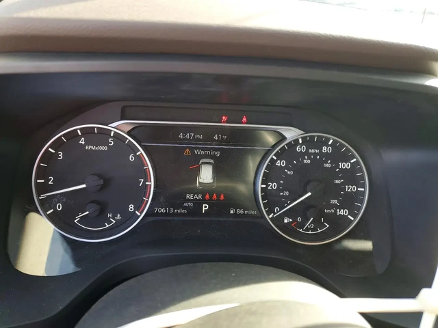 Nissan Rogue SV - автомобили, коли, обяви за нови и употребявани 10