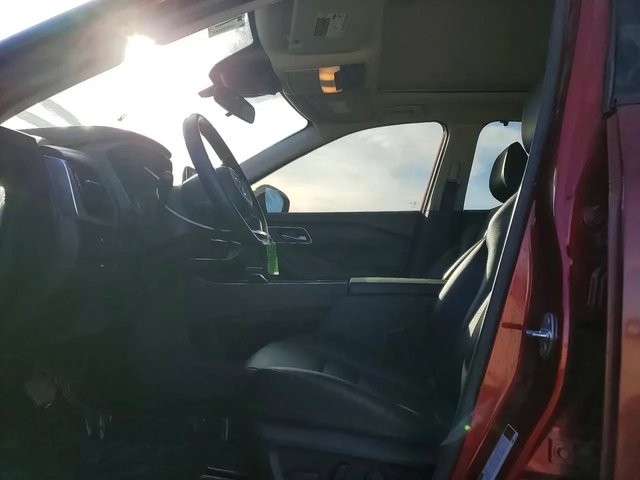 Nissan Rogue SV - автомобили, коли, обяви за нови и употребявани 6