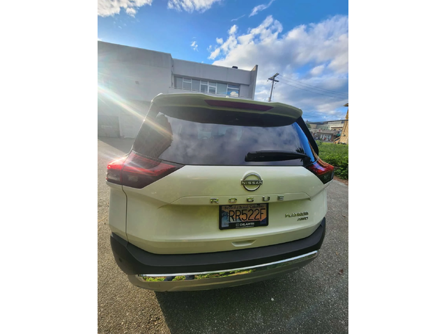 Nissan Rogue | Platinum | LED | КОЖА | 360 | HEAD-UP - автомобили, коли, обяви за нови и употребявани 3