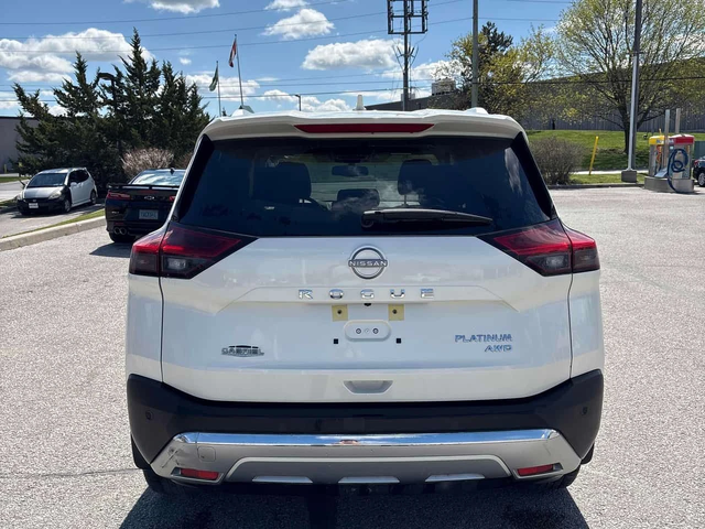 Nissan Rogue * Platinum * BOSE * PANO * CARPLAY - автомобили, коли, обяви за нови и употребявани 3