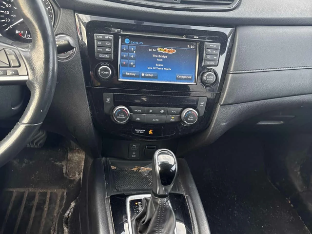 Nissan Rogue * AWD 4dr * ПОДГРЕВ* KEYLESS* - автомобили, коли, обяви за нови и употребявани 8